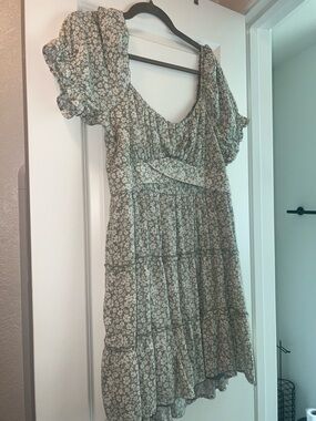 Floral Puff Sleeve Tiered Dress in Sage Green
